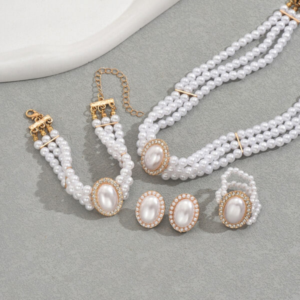 Classic Gold Tone Alloy Pearl & Rhinestone Jewelry Set - Image 3