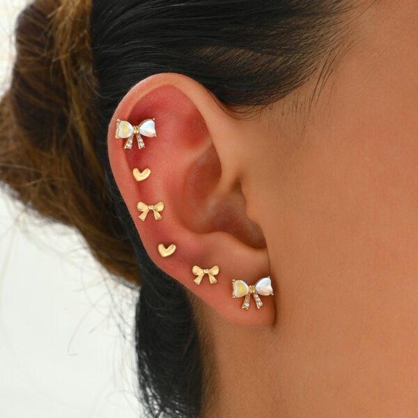 copper_earrings_set_with_zircon_bow_&_heart_studs_sweet_style_image_1